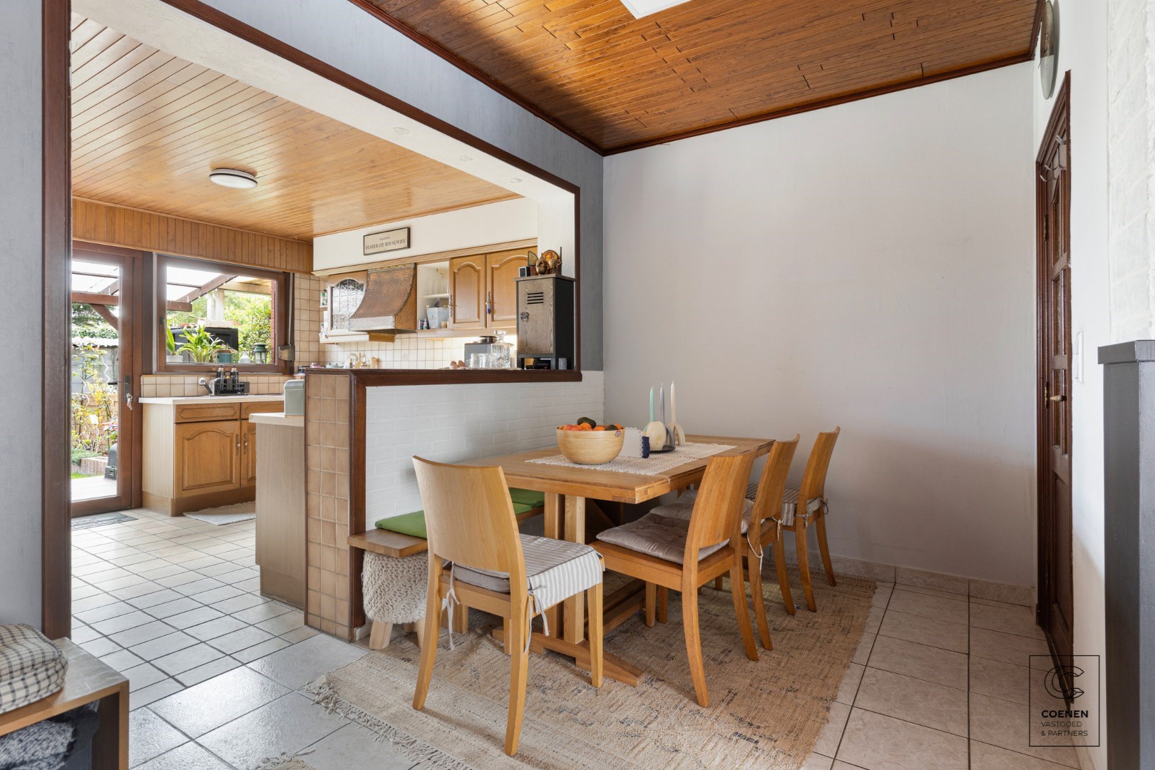 Charmante gezinswoning van 126m&#178; en 3 slaapkamers op TOPlocatie te Luchtbal! 