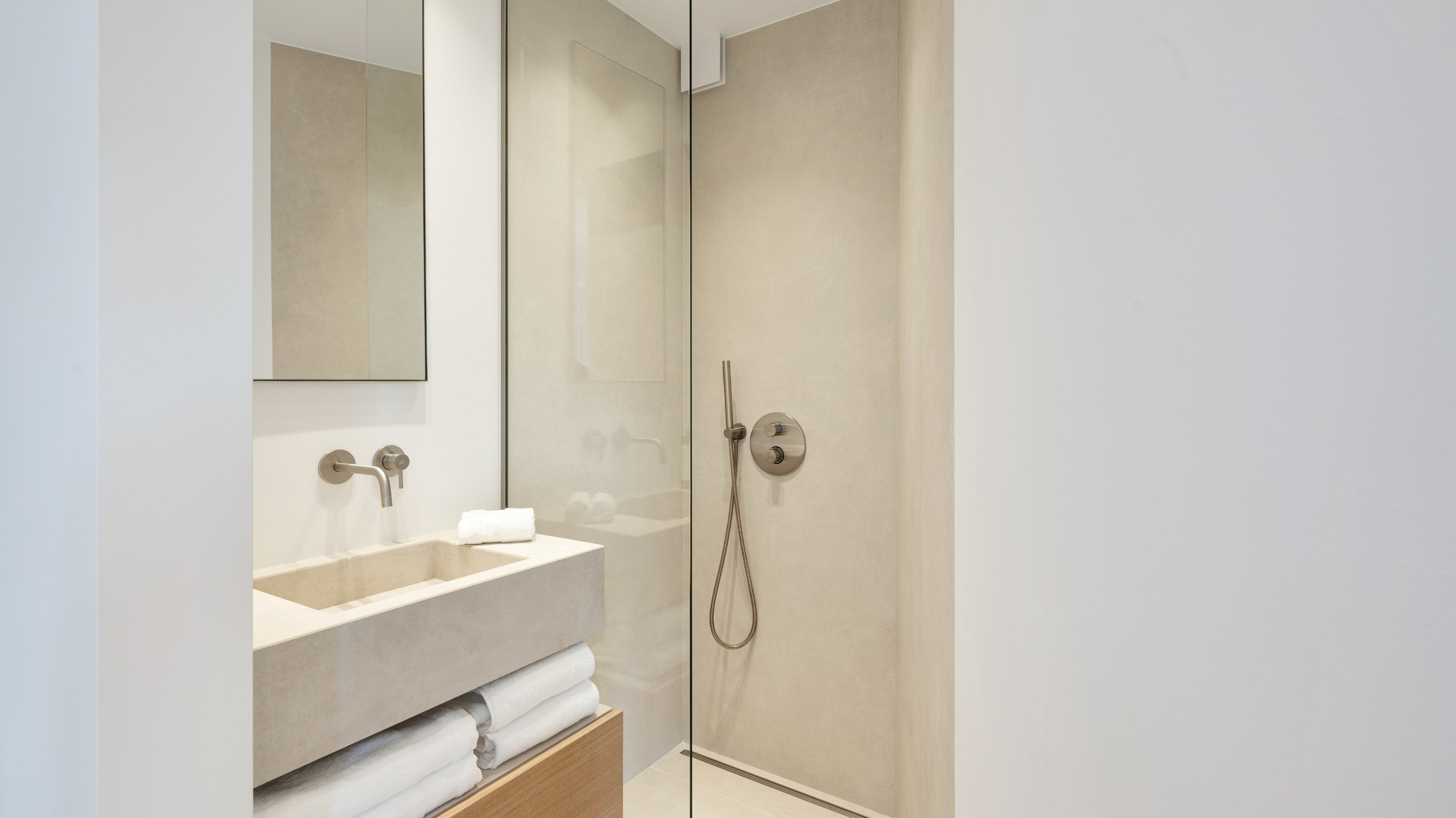 EXCLUSIEF APPARTEMENT MET 3 SLAAPKAMERS EN UITSTEKENDE LIGGING IN HARTJE KNOKKE 