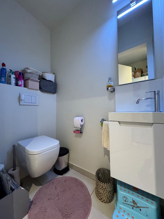 Standaard appartement met 2 slaapkamers in Torhout, bouwjaar 2015, bewoonbare oppervlakte 100.00 