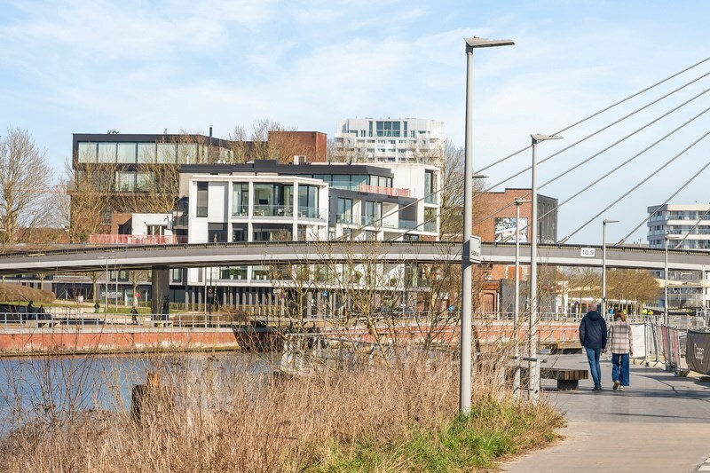 KORTRIJK WEIDE : Fantastisch 2-slaapkamer appartement nabij  de Leie te Kortrijk ! EPC B ! 