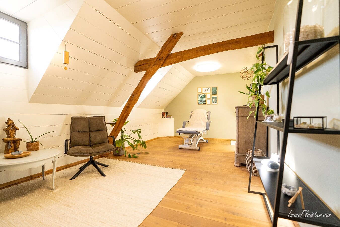 Prachtige langgevelhoeve met aanpalende weide op ca. 1,6 ha te Wortel (Hoogstraten) 