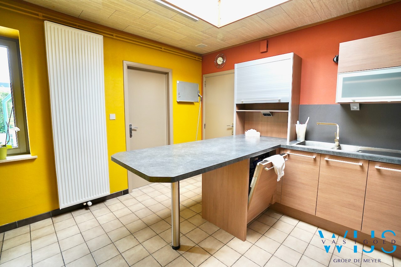 Enorm goed gelegen woonhuis te Assenede ! 