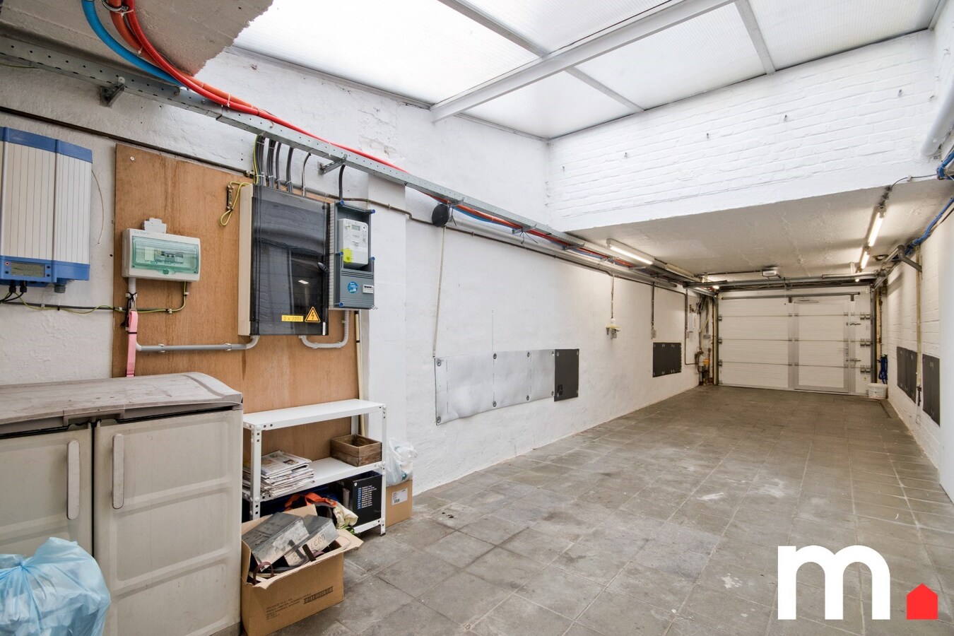 Uniek handelshuis met woonst op toplocatie – 220m&#178; commerci&#235;le Ruimte + 165m&#178; woning 