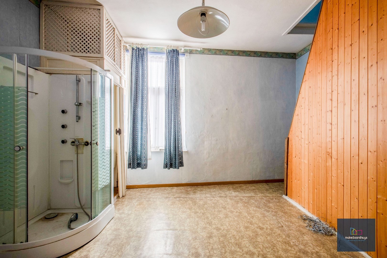 Volledig te renoveren stadswoning met potentieel in hartje Gent 