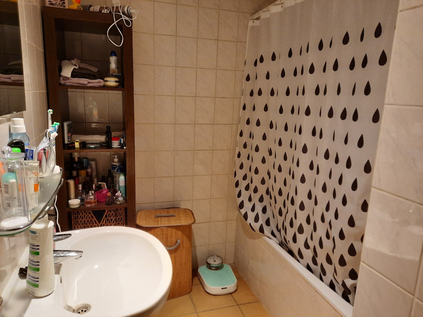 Ruim appartement met drie slaapkamers 