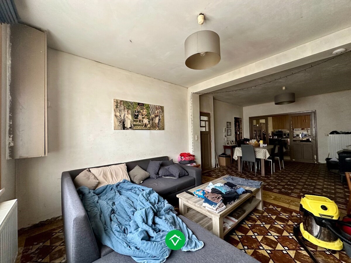 Karaktervolle woning met 4 slaapkamers te Wijnendale 