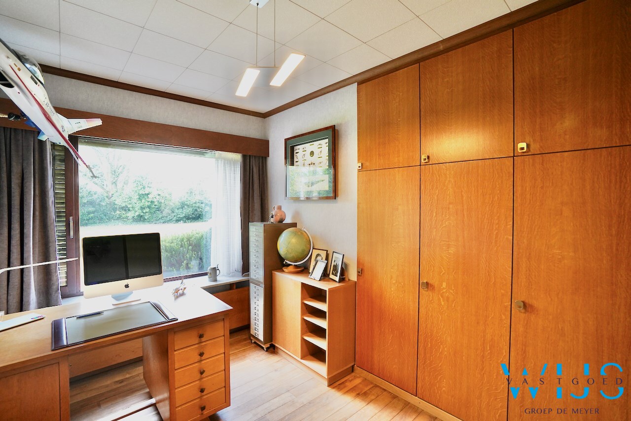 Schitterend woonhuis op een fantastisch perceel van 2859 m&#178; te Drongen ! 