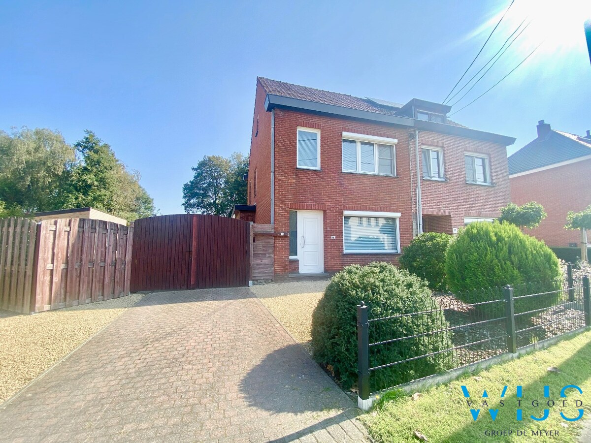 Gezellige HOB met 3 slaapkamers te Kluizen ! 