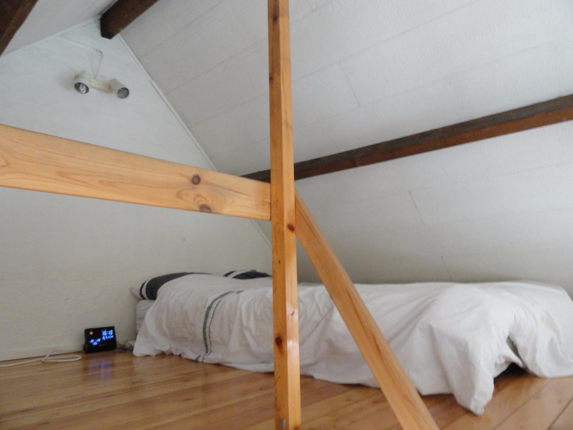 Dakappartement/studio vlakbij &#39;t Zand 