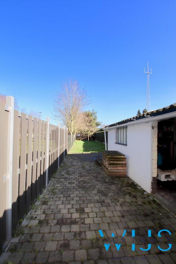 Gerenoveerd woonhuis op toplocatie in Zelzate! 