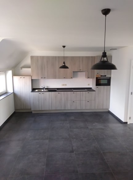 Instapklaar prachtig duplexappartement te huur met 2 slaapkamers te Geel! 