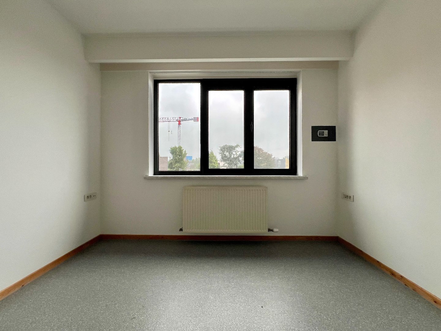 Ruim en lichtrijk appartement met 1 slpk, bew. opp. van 69m&#178; op zeer centrale ligging! 