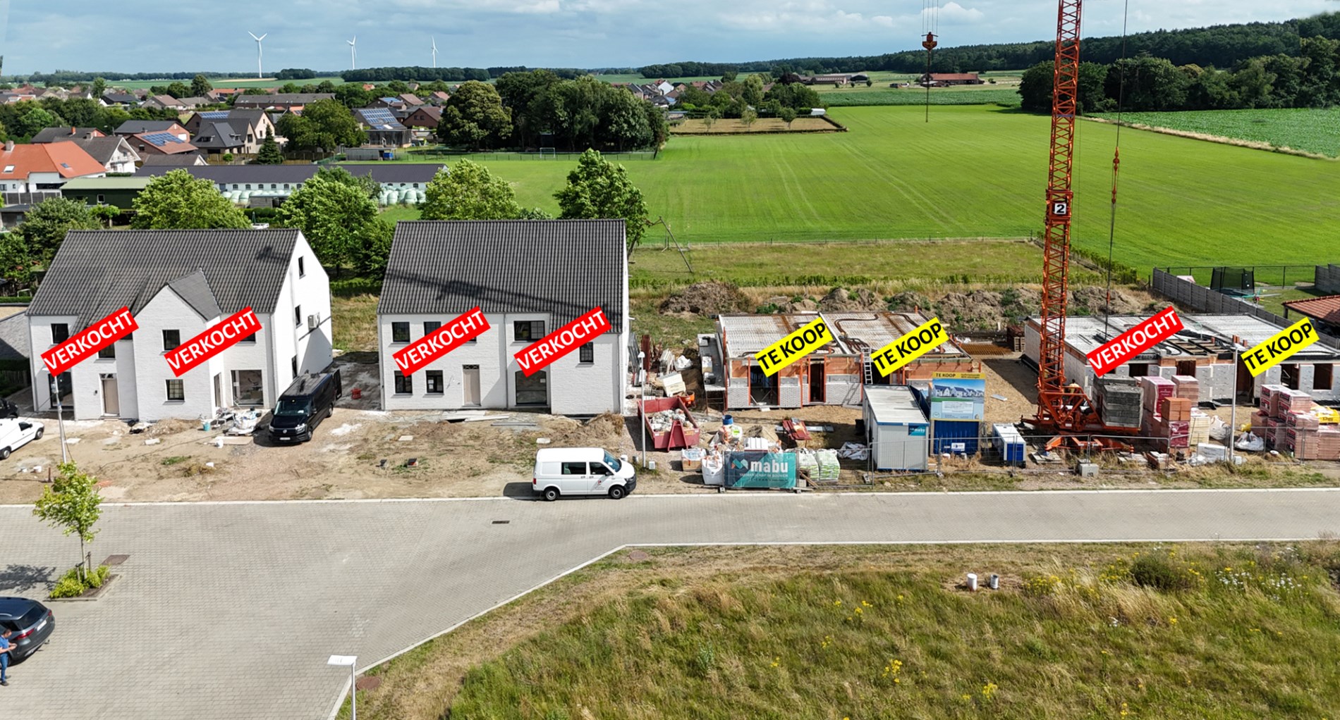 SINT-JOZEFSTRAAT: 8 Halfvrijstaande BEN-Woningen in landelijke stijl. 