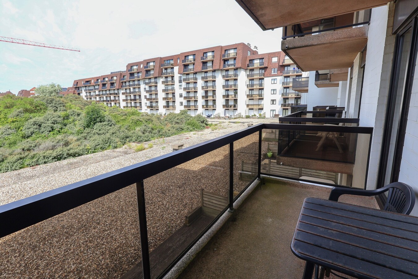 Ruim appartement met 2 slaapkamers en zijdelings zeezicht 