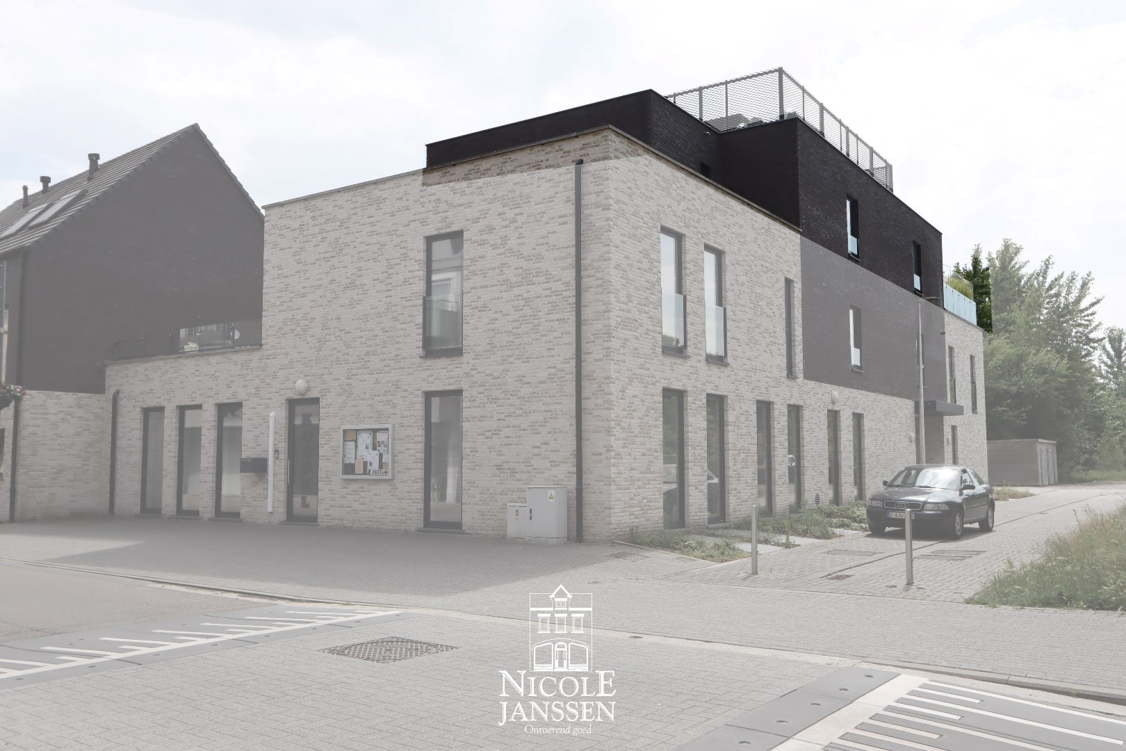 Penthouse in hart van Neeroeteren