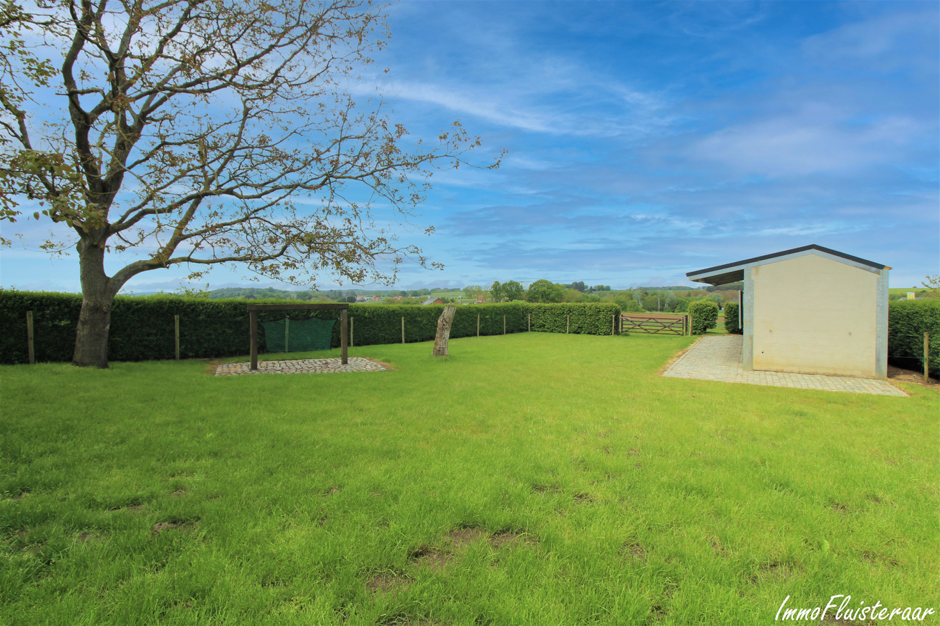 Charmante en ruime woning (meerdere woonunits) met tuin, stalgebouw en weiland op ca. 1,15ha te Tielt-Winge (Vlaams-Brabant) 