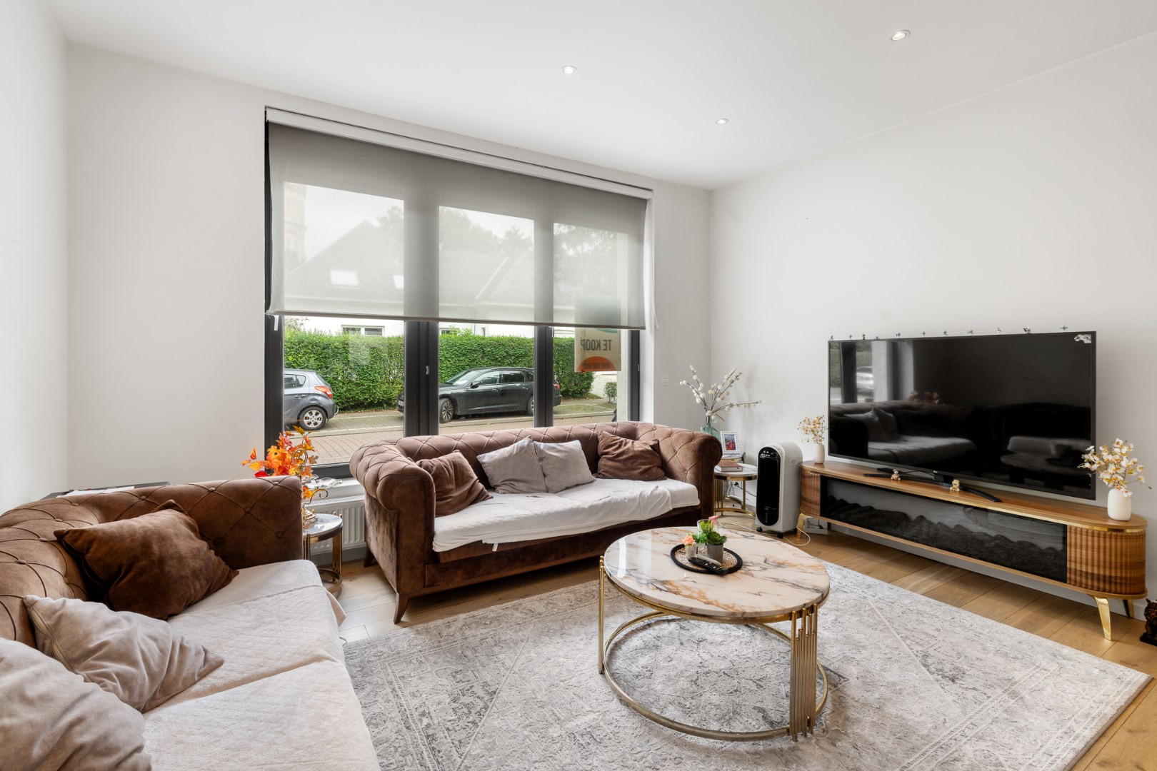 SCHITTEREND GLVL APPARTEMENT MET ZONNIG TERRAS VLAKBIJ CENTRUM 