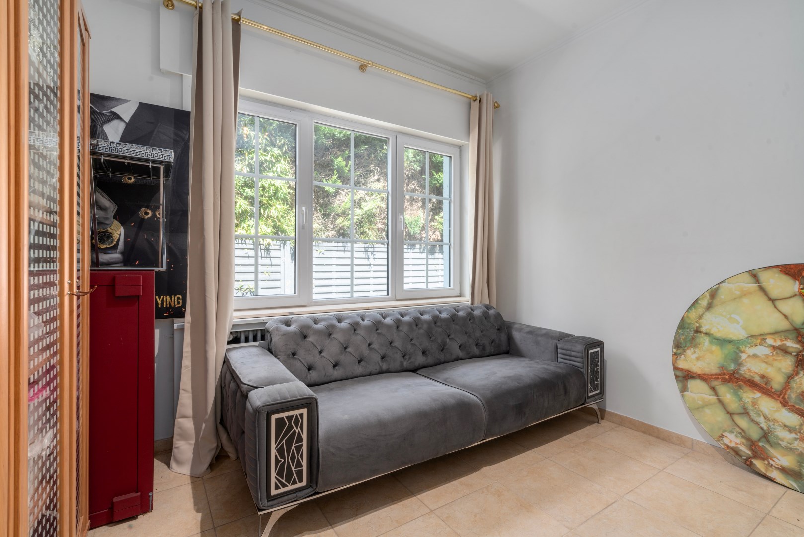 Stijlvolle villa met 5 slaapkamers op mooi perceel van 1325m&#178; 