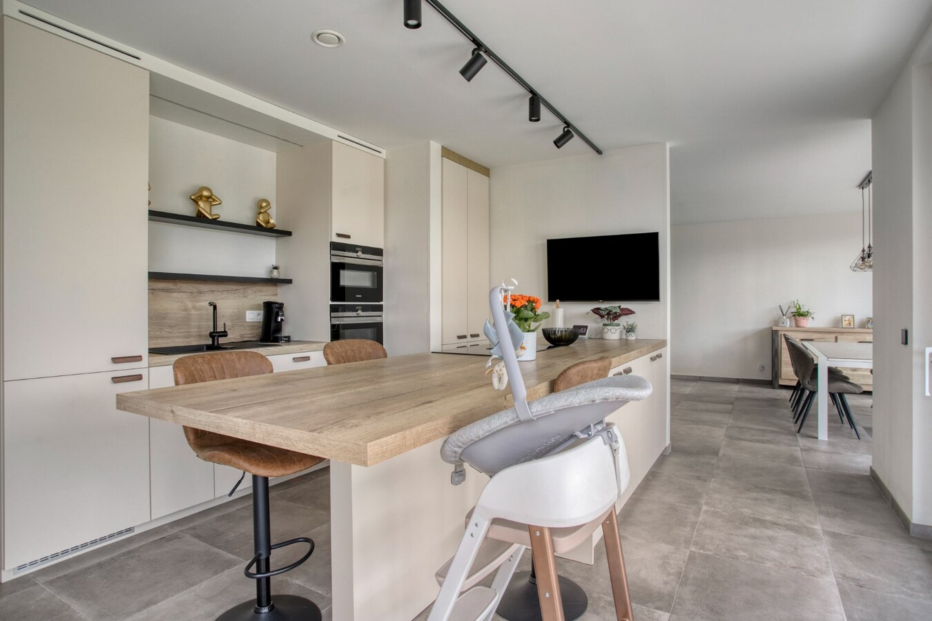 Unieke villa te Menen met moderne voorzieningen EPC A! 