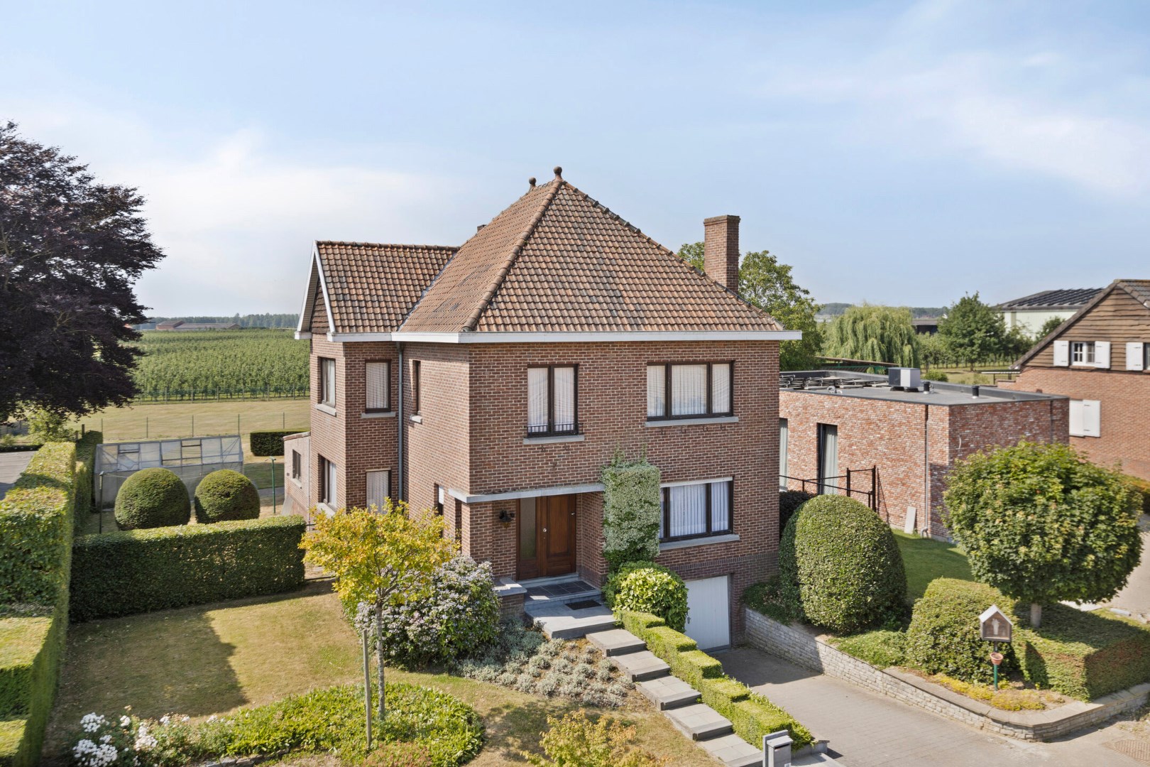 Vrijstaande woning met karakter en blijvend groene verzichten in Wintershoven 