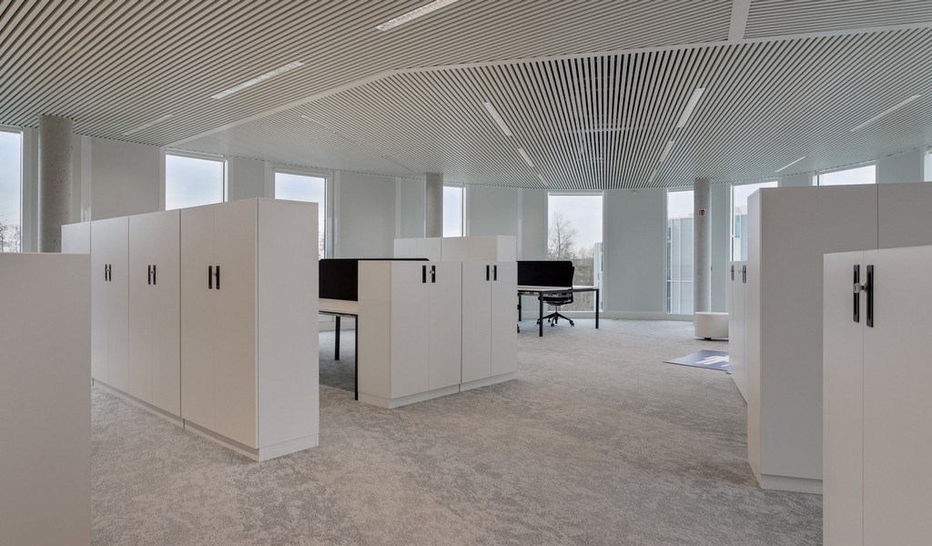 Kantoren met dienstverlening in Kowala Business Center aan The Loop in Gent