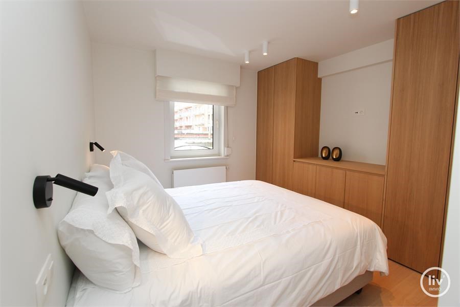 Top gerenoveerd appartement nabij de Lippenslaan en Zeedijk gelegen. Gevelbreedte van 7m! 