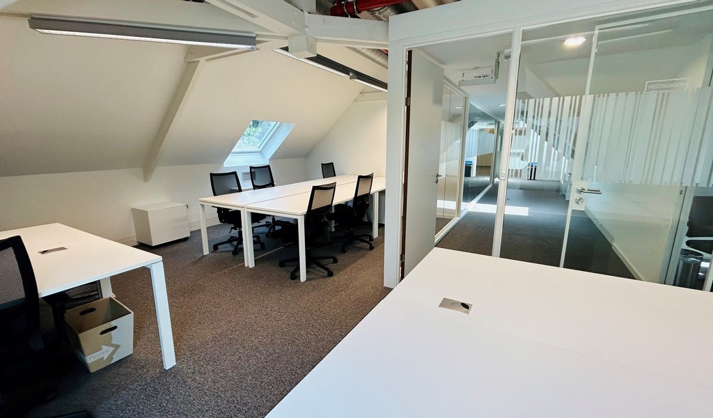 Gemeubelde kantoren in Axxes Business Center in Merelbeke