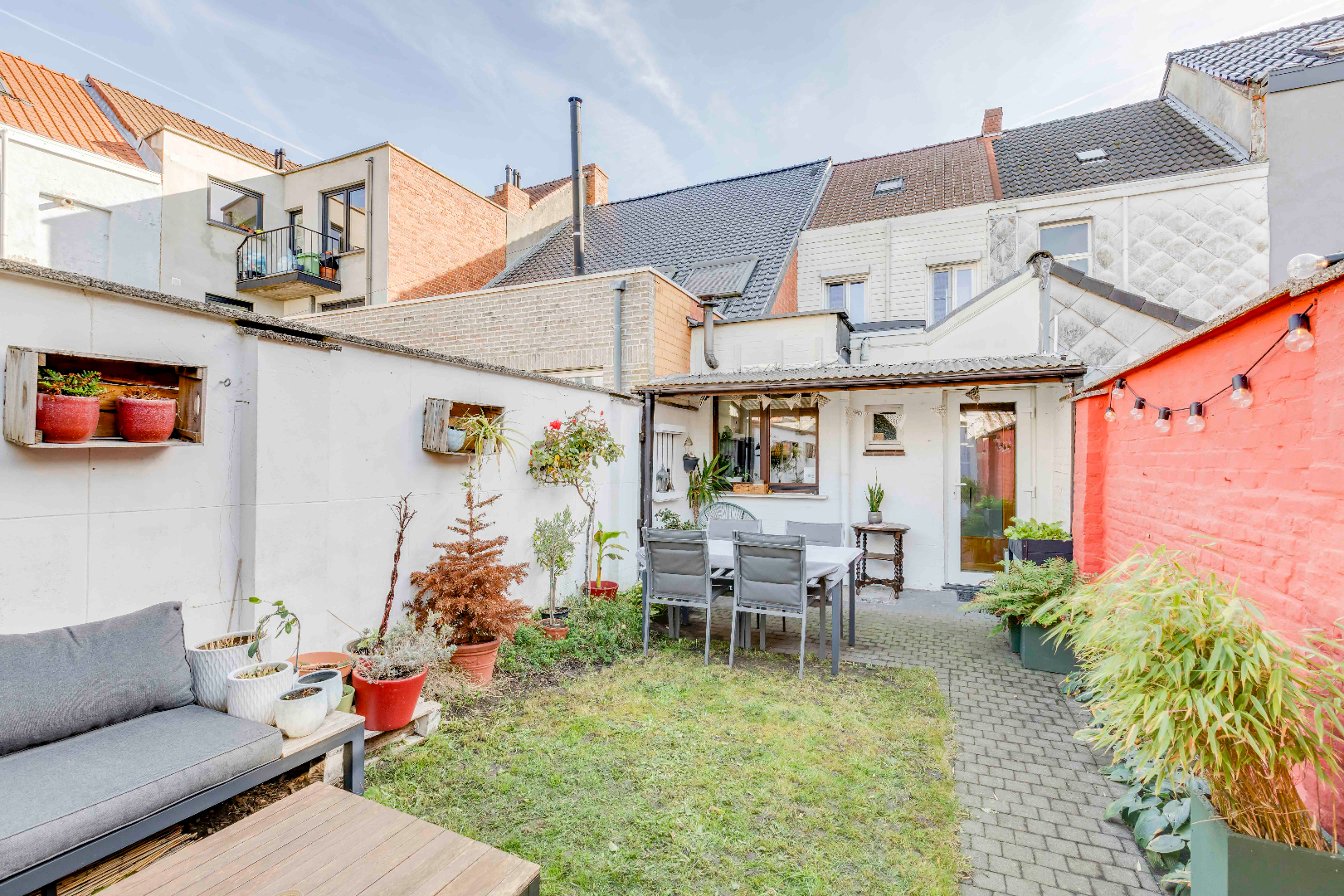 Leuke eengezinswoning met tuin, berging en garage 