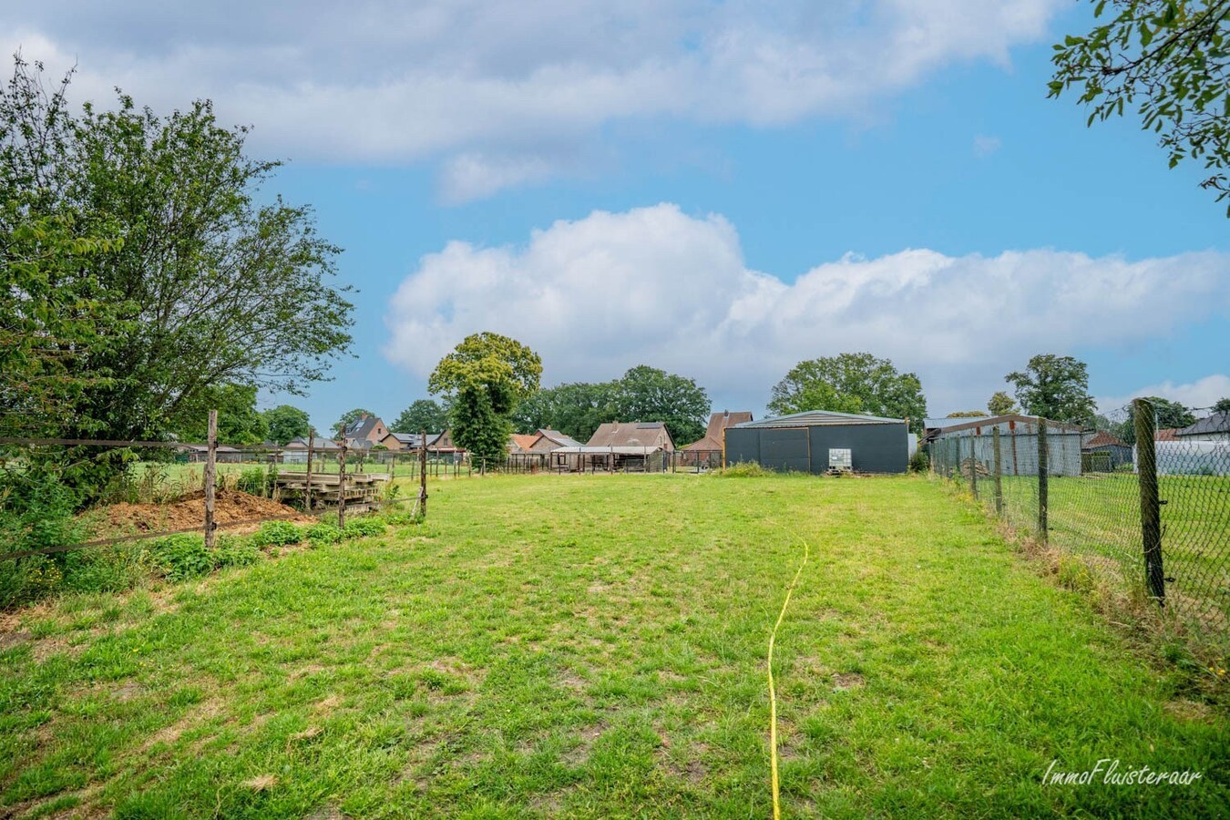 Maison r&#233;nov&#233;e avec des &#233;curies sur environ 1,1 ha &#224; Peer 