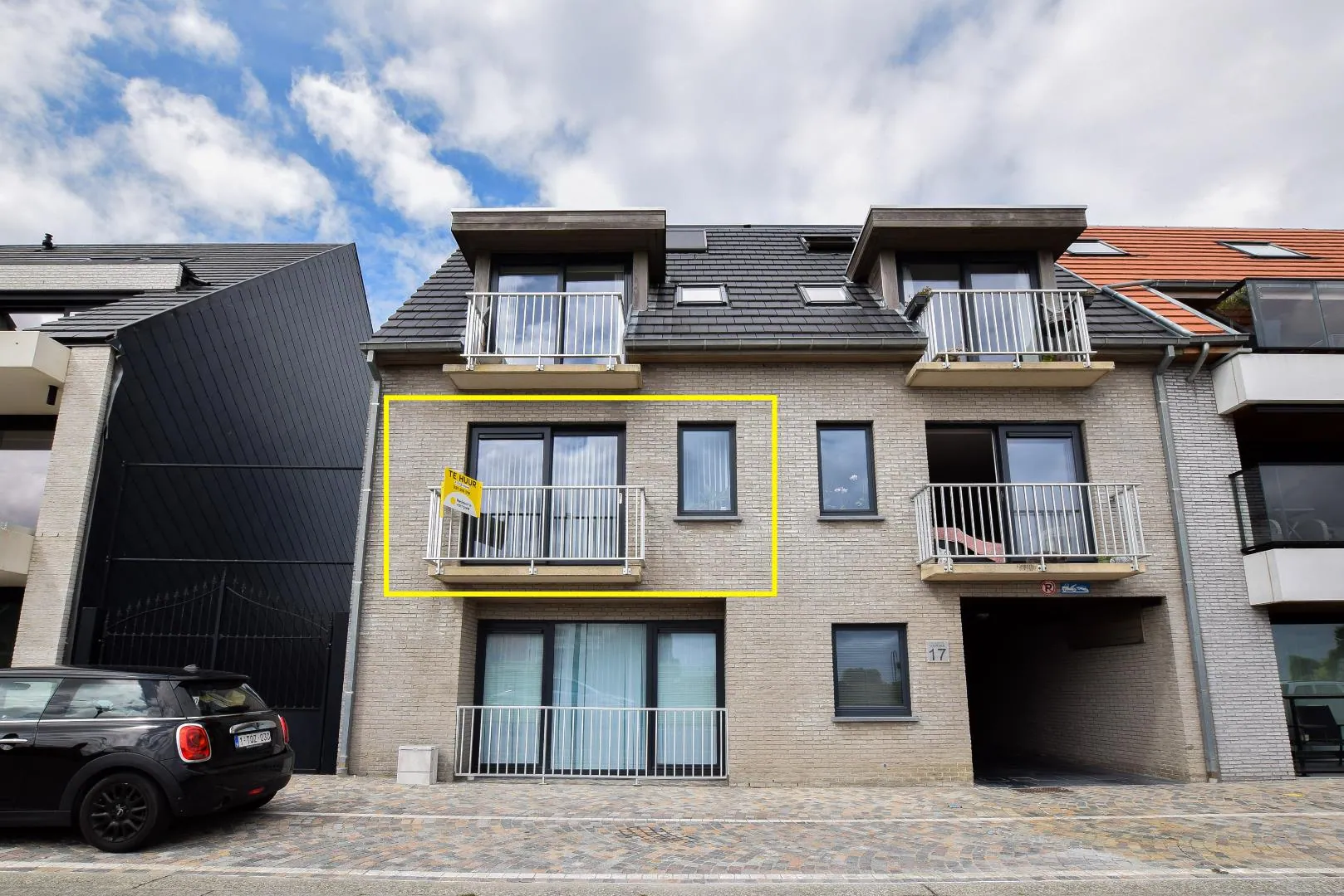Recent 2 slaapkamer appartement aan het kanaal Nieuwpoort-Plassendale