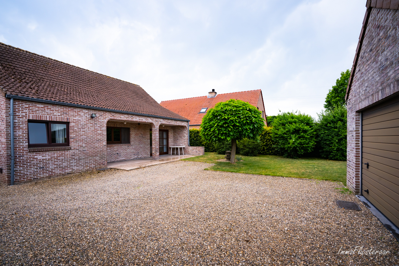 Verkocht voor publicatie - Charmante woning met grond op ca. 65 are 