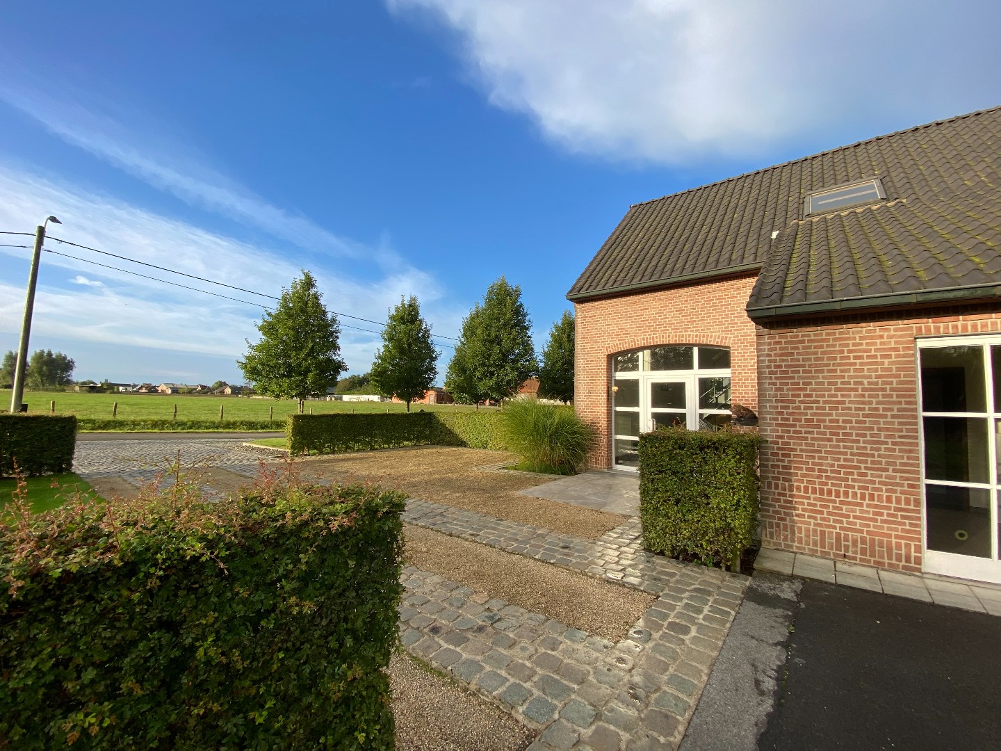 Multifunctionele ruimte van 90 m&#178; in loft-stijl op een groene locatie! 