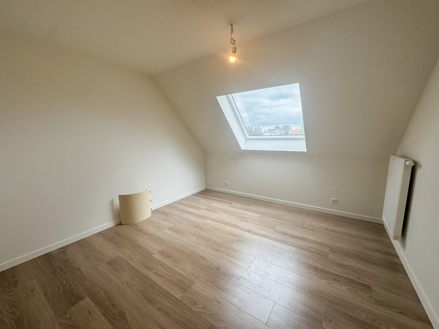 Prachtige halfopen nieuwbouwwoning met 3 slaapkamers in Houthulst 