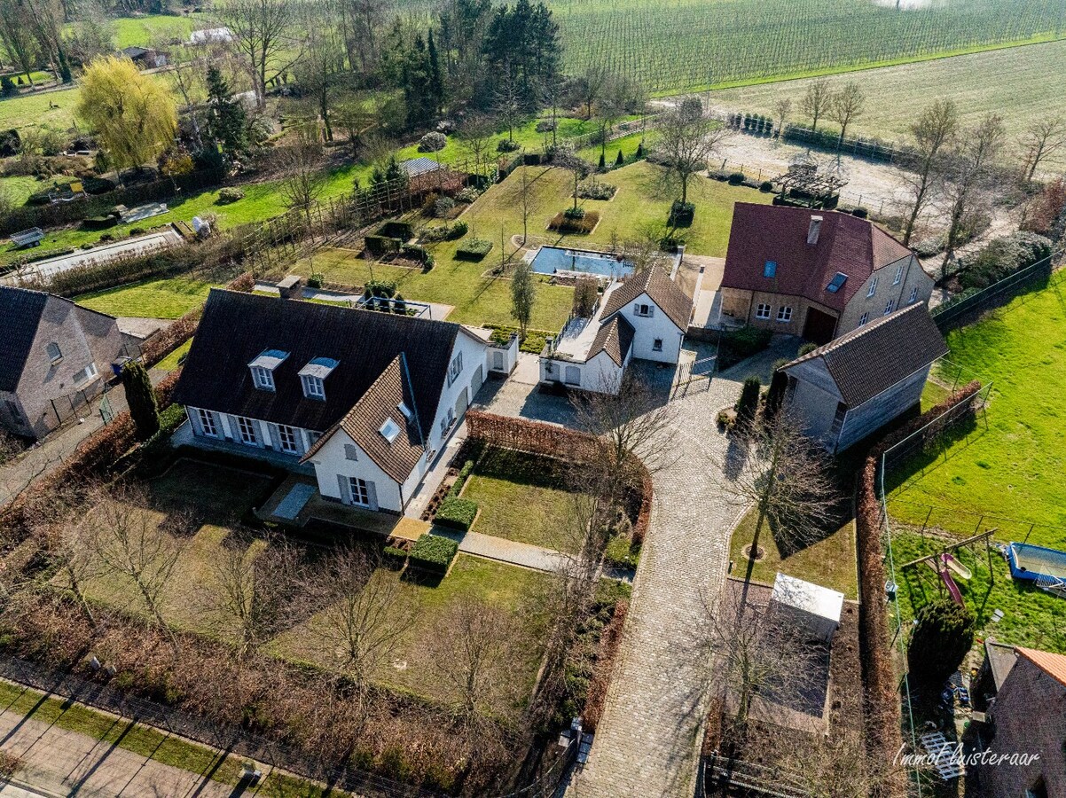 Beautiful renovated house with outbuildings and horse facilities on approximately 1.3 hectares in Kortenaken (Flemish Brabant) 