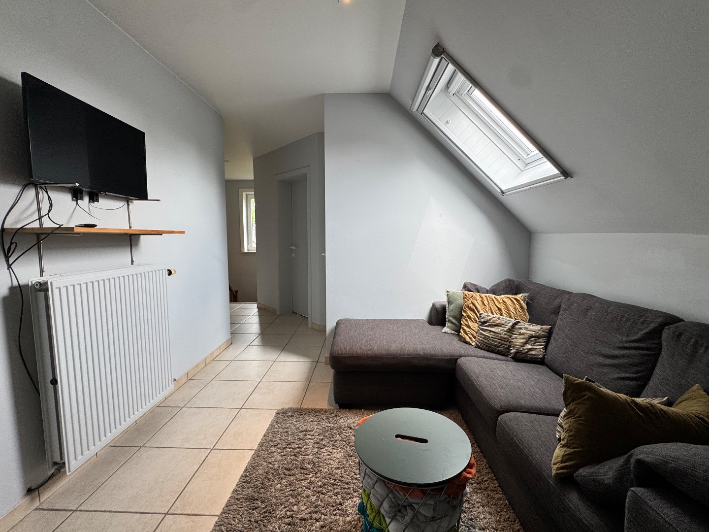 Landelijk gelegen villa met ruime tuin in Grammene. 