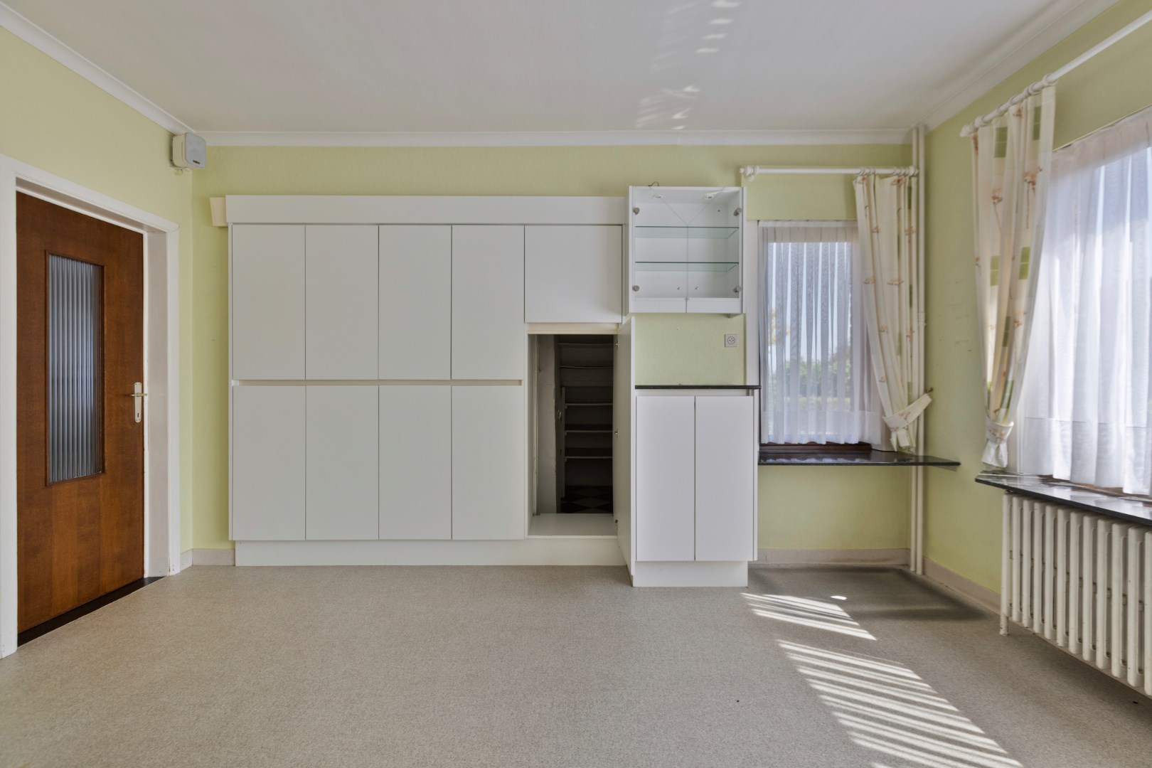 Vrijstaande woning met karakter en blijvend groene verzichten in Wintershoven 