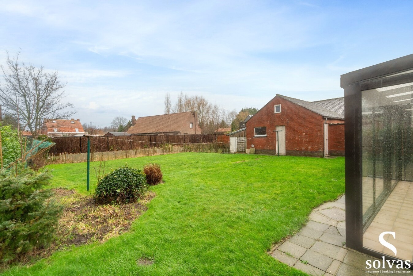 Woning te koop op rustige locatie met mooi perceel 