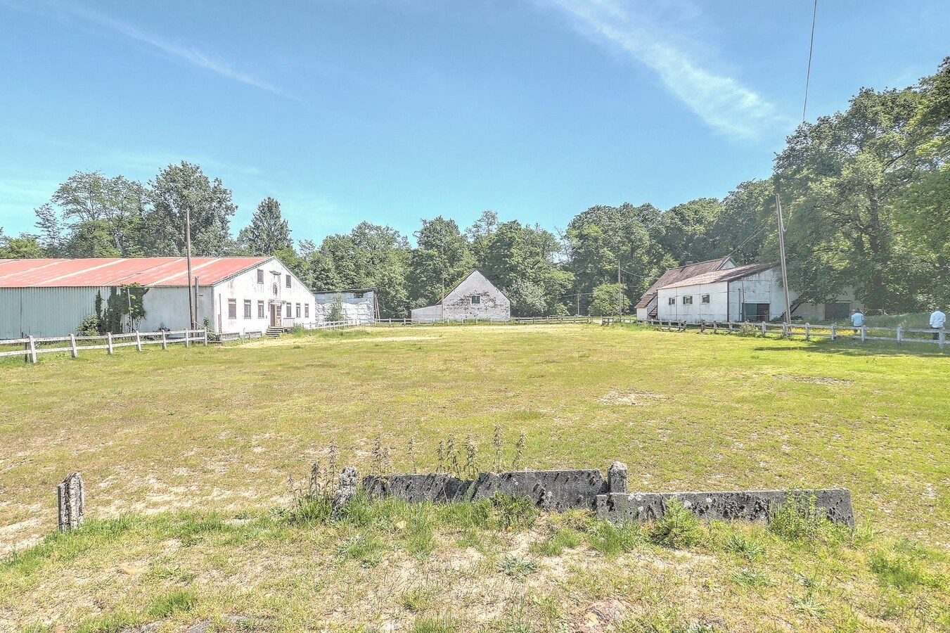 Equestrian center with great potential (and subsidies) on approximately 5.67 hectares in Heusden-Zolder. 