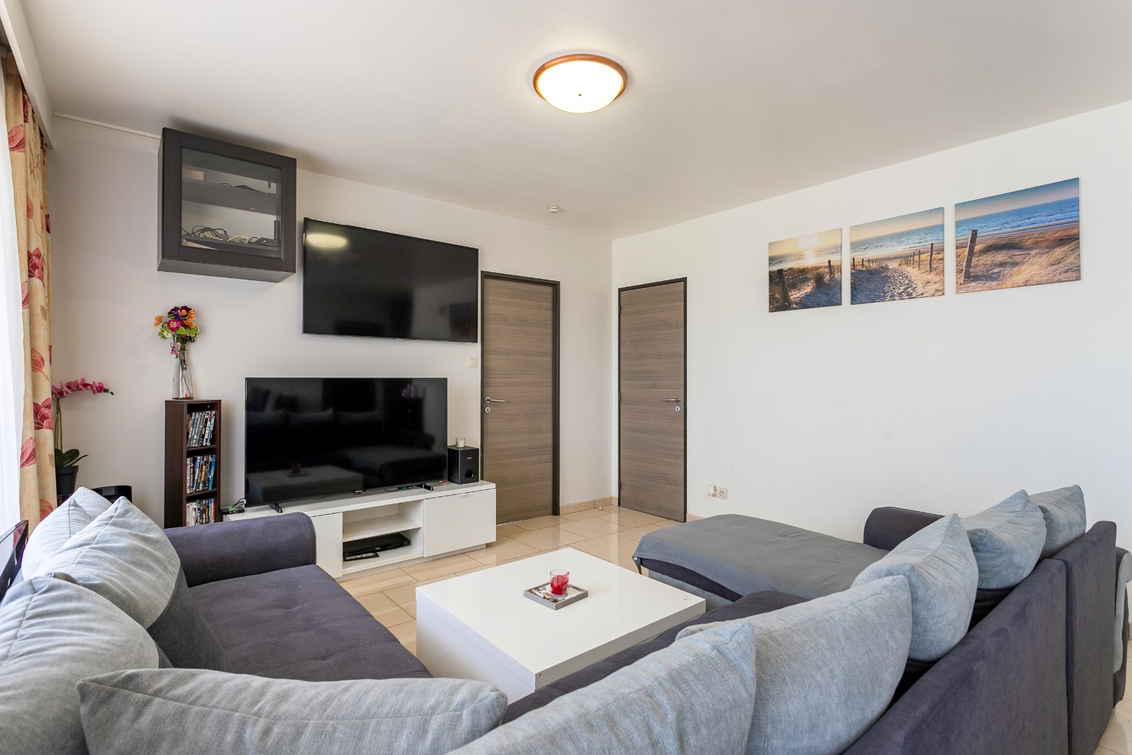 Appartement avec 1 chambre et terrasse &#224; Asse 
