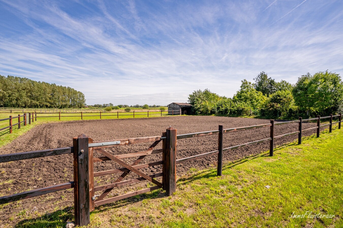 Instapklare woning met stallen op ca. 1,6ha te Peer 