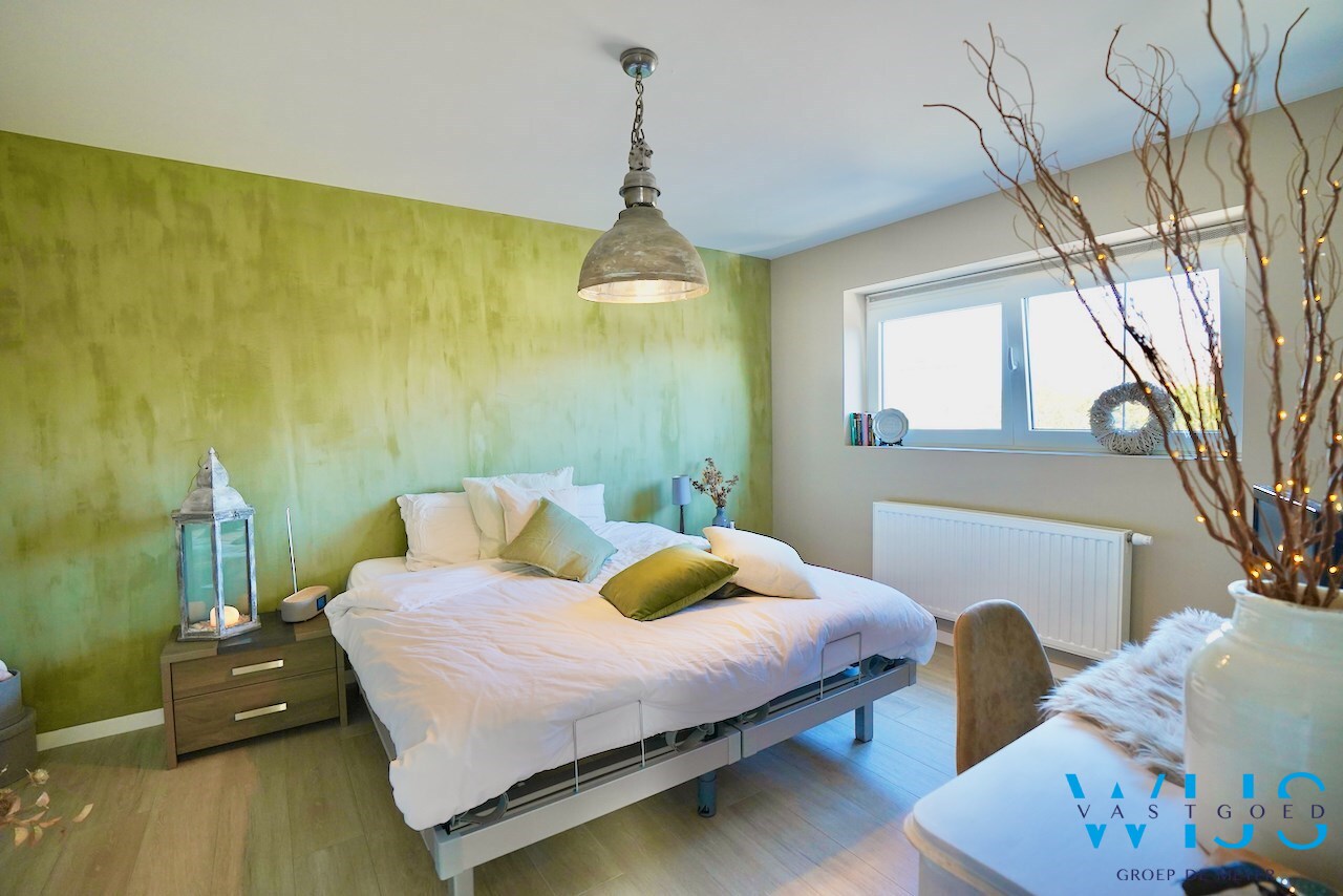 Recent woonhuis met LOODS te WIPPELGEM/ EVERGEM ! 