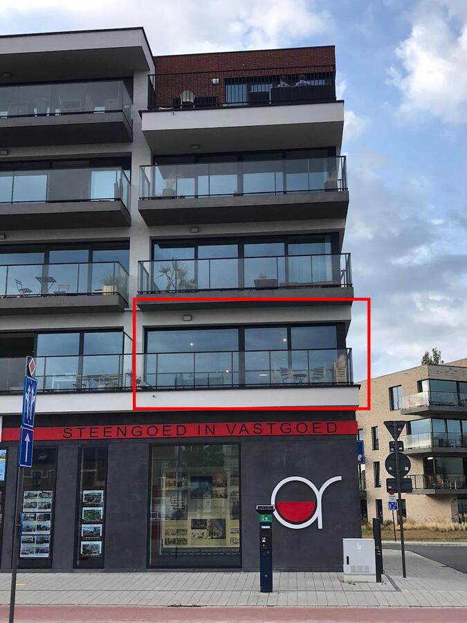 Kwalitatief afgewerkt nieuwbouw appartement met twee slaapkamers centrum Gent 