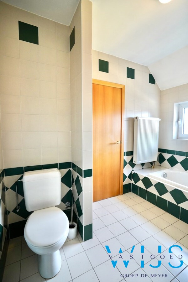 Tof 2 slaapkamer appartement in centrum ERTVELDE ! 