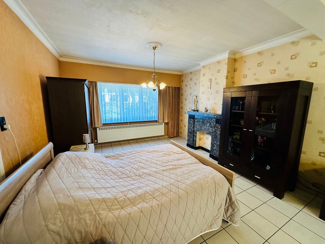 Karaktervolle woning net buiten de Grote Ring van Hasselt 