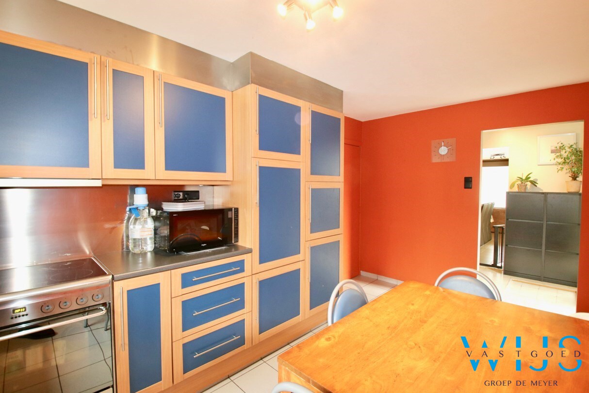 Woonhuis met 6 slaapkamers op TOPlocatie te EVERGEM ! 