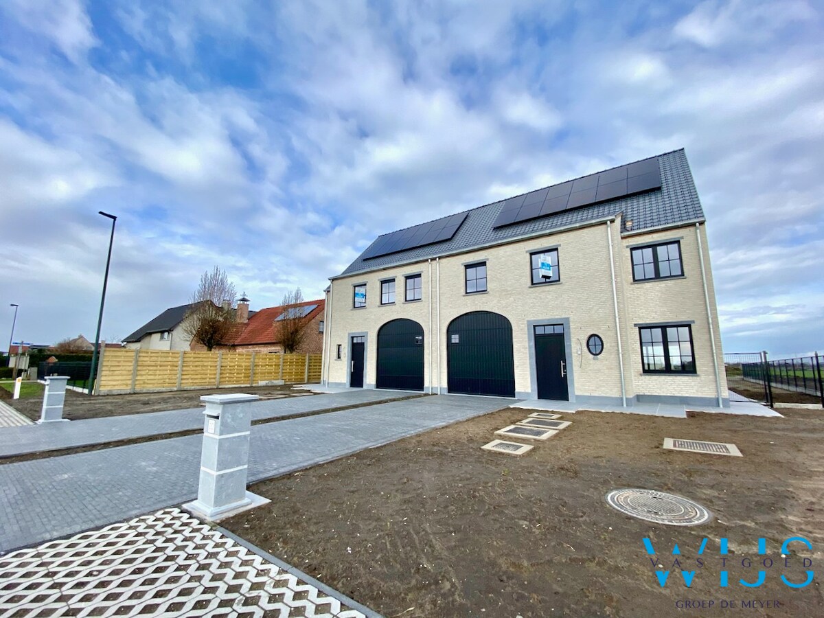 Zeer ruime nieuwbouw op 510m&#178; te ASSENEDE/BASSEVELDE! 