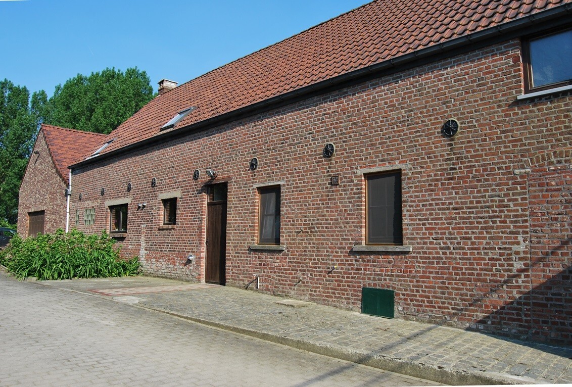 Charmante hoeve op ca. 1,1ha te Geraardsbergen 