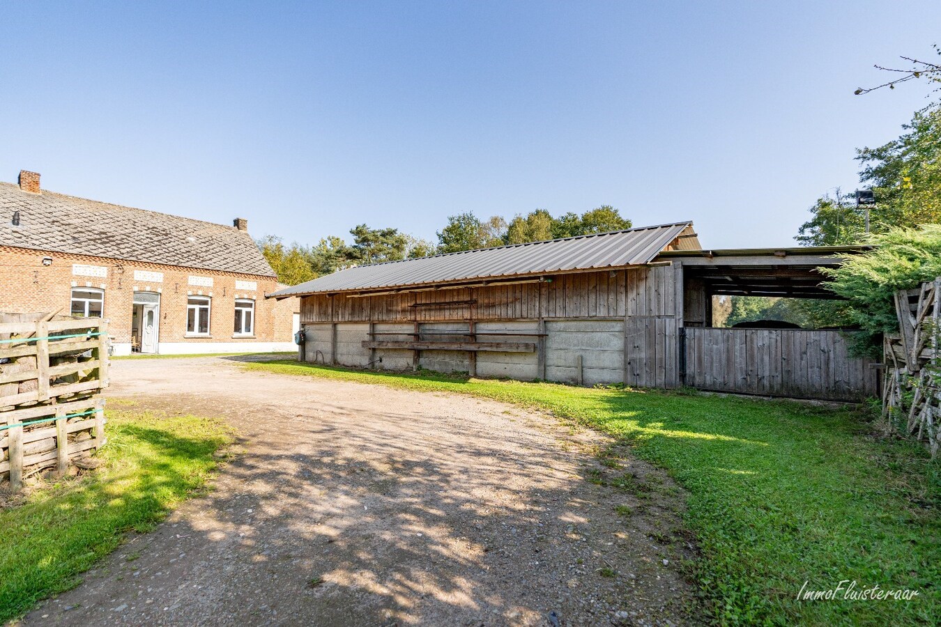 Charmante hoeve met stallen op ca. 8.000 m2  te Heist-op-den-Berg (Mogelijkheid tot aankoop extra ca. 2,7 ha weiland) 