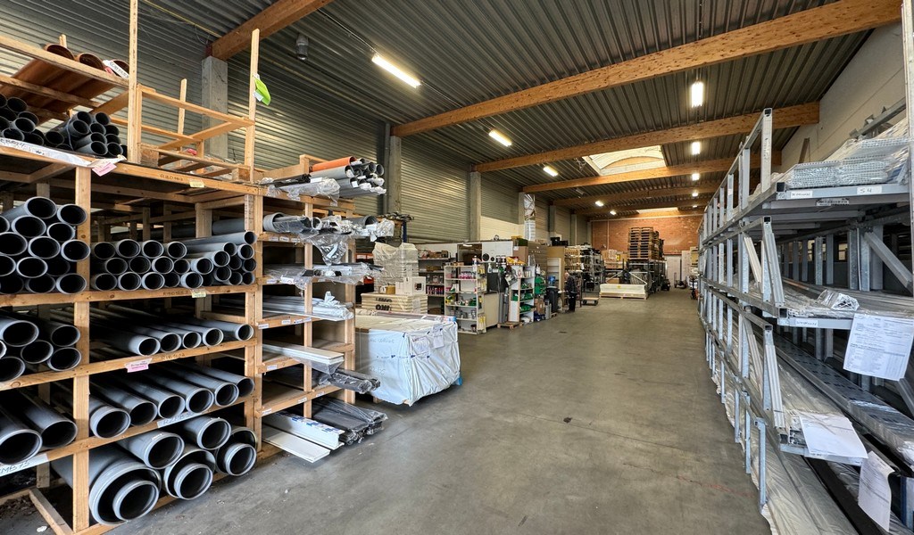 Magazijnen en kantoren te huur in Kontich