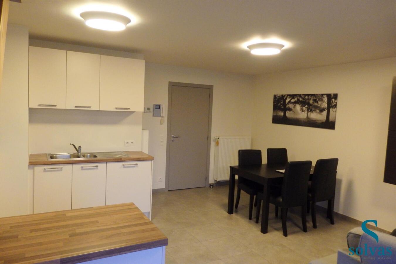 Duplex appartement in centrum Zomergem! 